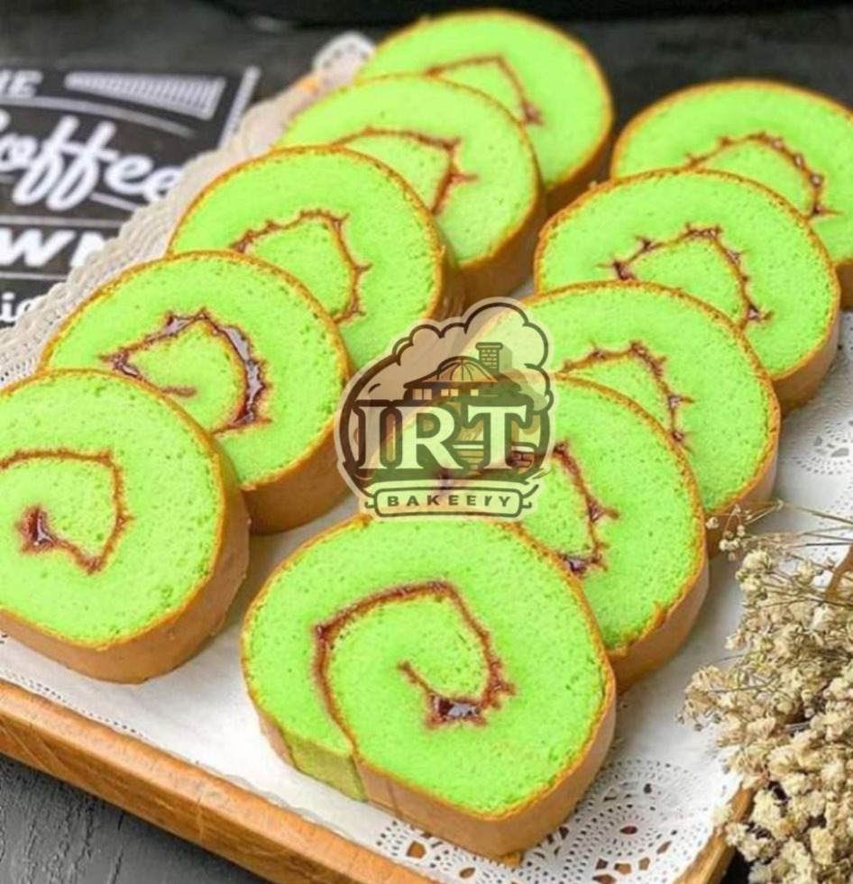 Roll Cake Panda Slice